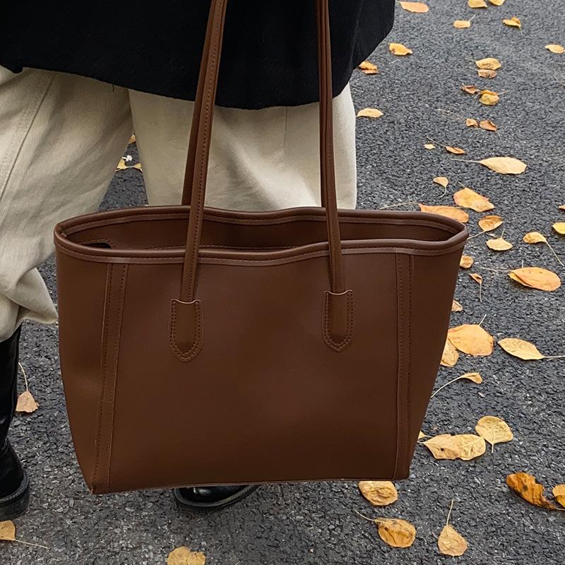 Большая вместительная сумка женская сумка новая модная корейская версия универсальная ретро сумка женская модная сумка на одно плечо для поездок на работу женская