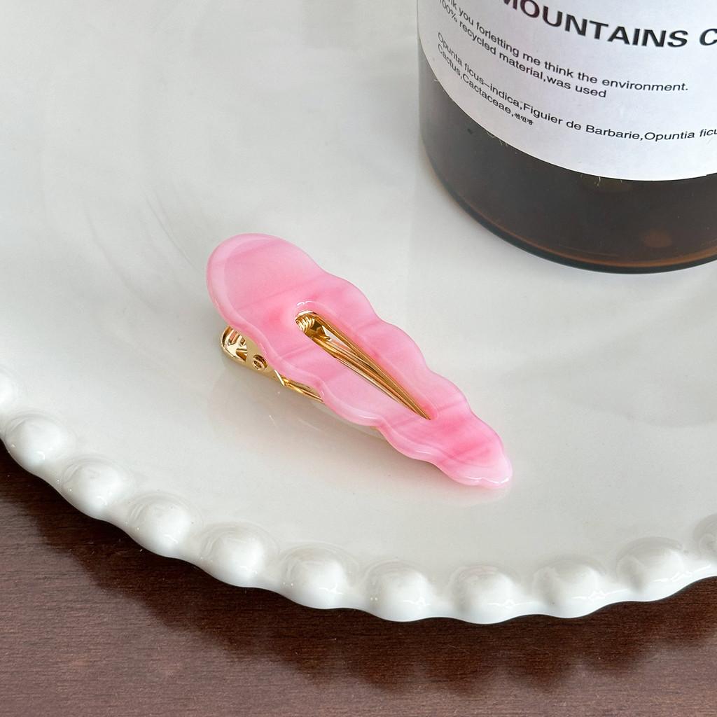 Chic And Elegant Large Hair Claw Clips In Unique Cloud And Geometric Styles Girls For