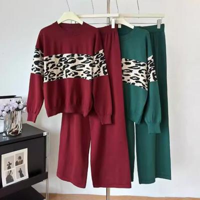 Брючный костюм, модный женский повседневный свитер с круглым вырезом и леопардовым принтом, женские брюки, элегантный комплект из двух предметов, осень-зима, новинка