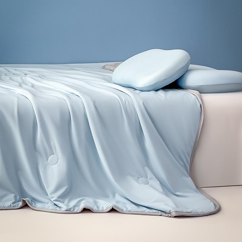 Мягкое и удобное летнее одеяло Прохладный кондиционер Прохладное мороженое Прохладный шелк Машинная стирка Летнее одеяло