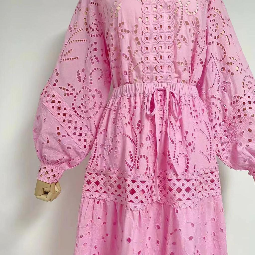 Комплект из топа с V-образным вырезом и рукавами-фонариками и ажурной юбки на резинке для женщин, осень 2023