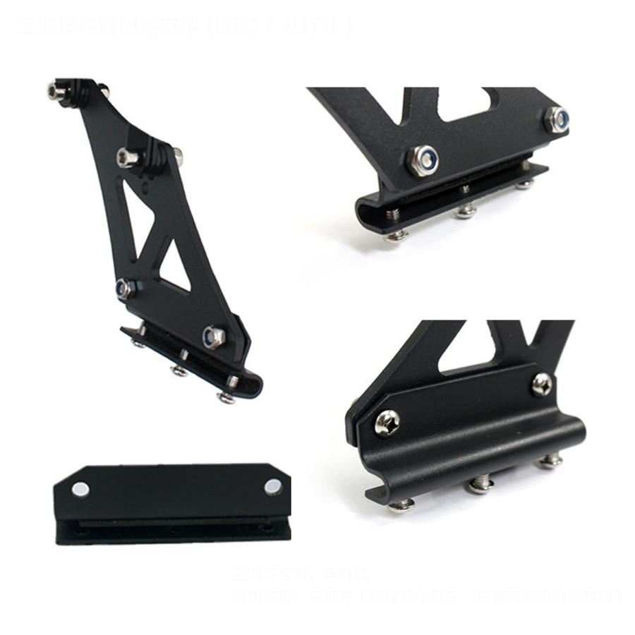 Задний спойлер поставляется со всеми винтами, кронштейнами и аксессуарами для универсального седана
