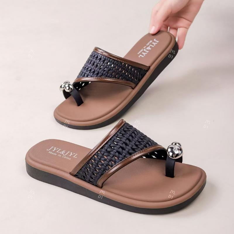 Ретро шлепанцы с плоской подошвой и открытым носком 2025 женские карманные новинка лето верхняя одежда курорт морское побережье пляж сланцы