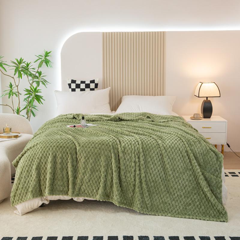 Thickened Fleece Throw Blanket Soft Warm Flannel Plush Blanket Solid Color Air Conditioning Sofa Bed Blanket