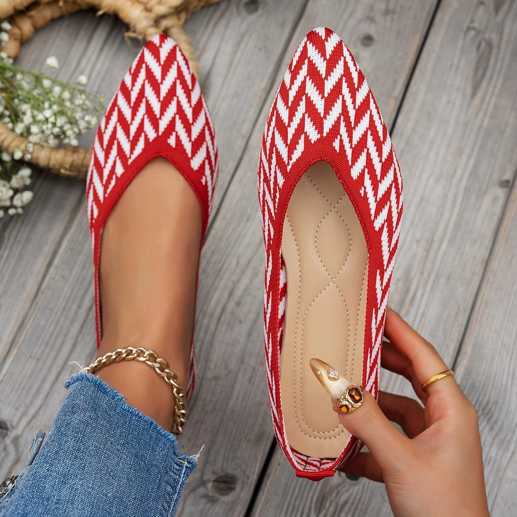 Flying Knitting Women's Shoes New Pointed Knitting Shoes Flat Comfortable Bean Shoes Large Size Women's Shoes