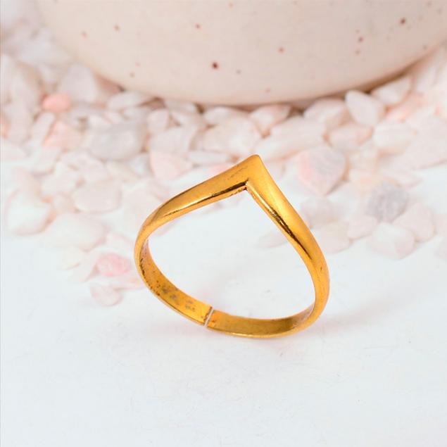 Minimalist Gold V-Shape Chevron Ring: Simple Sleek Design with a Rustic Finish, Perfect for Stacking or As a Band Enhancer.