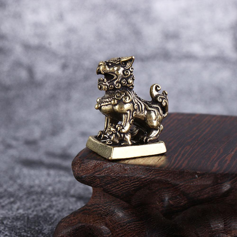 Good Quality Handmade Desktop Ornament Lion Figurines Lion Ornaments Keychain Pendant Lion Seal