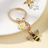 Lovely Cartoon Bee Key Holder Gold Color Zinc Alloy Bee with Daisy Keychains Present for Student Teacher