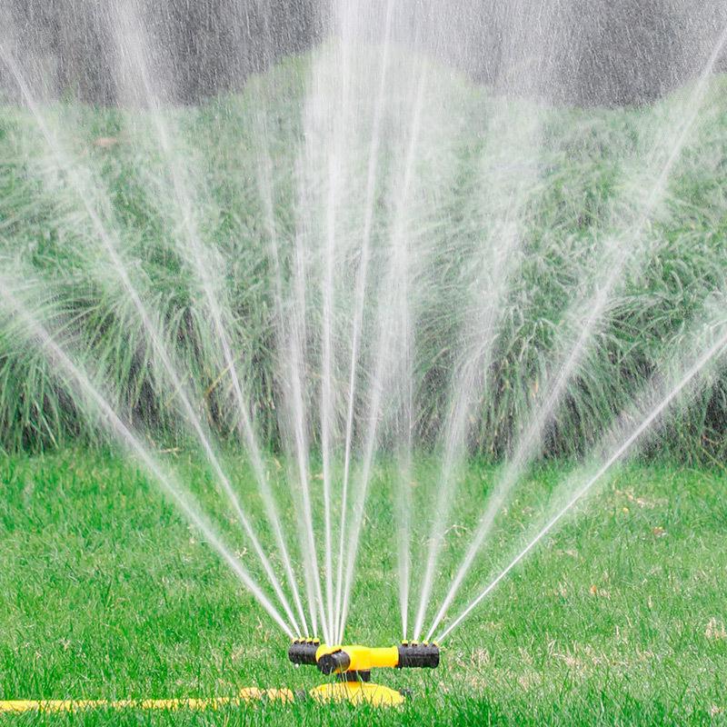 360-Degree Automatic Rotating Three-Arm Garden Sprinkler for Nursery and Vegetable Irrigation