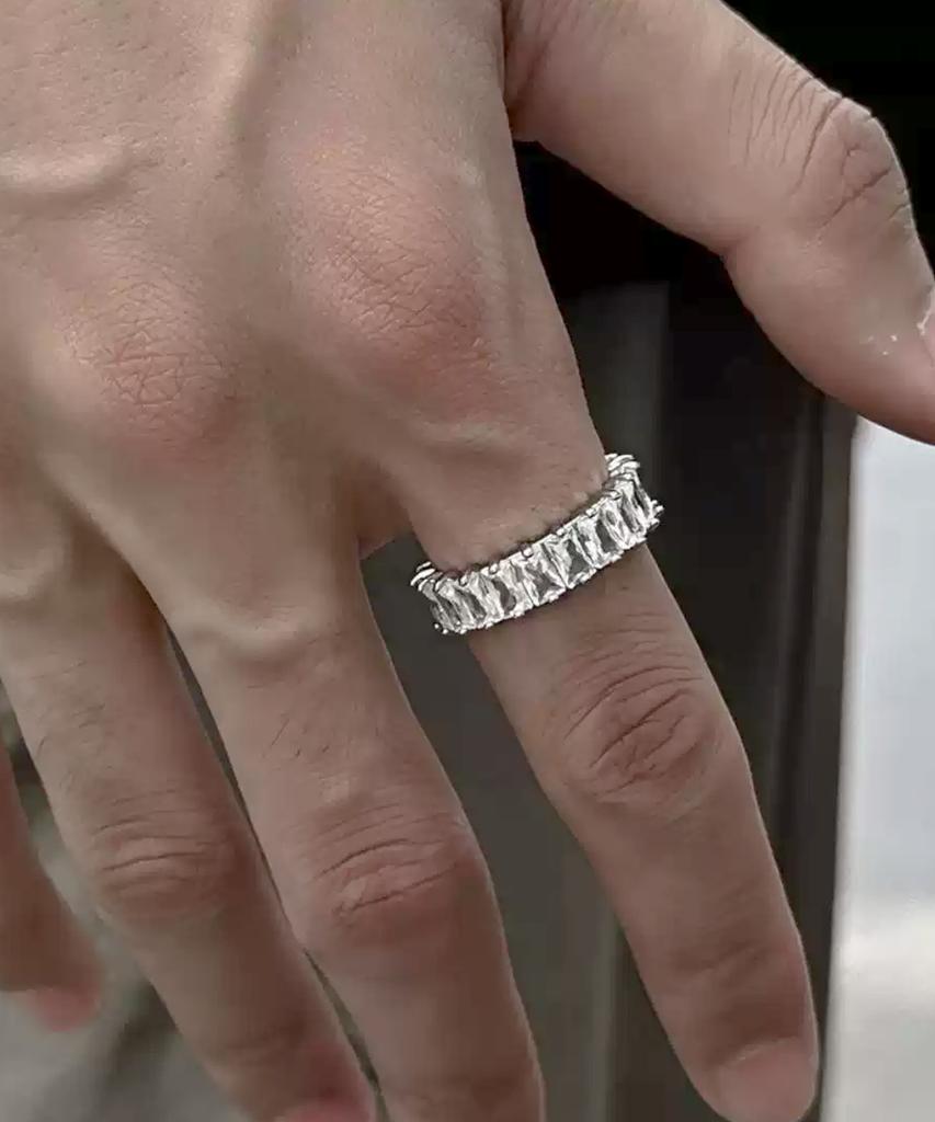 Серебряное кольцо Хейта Ар