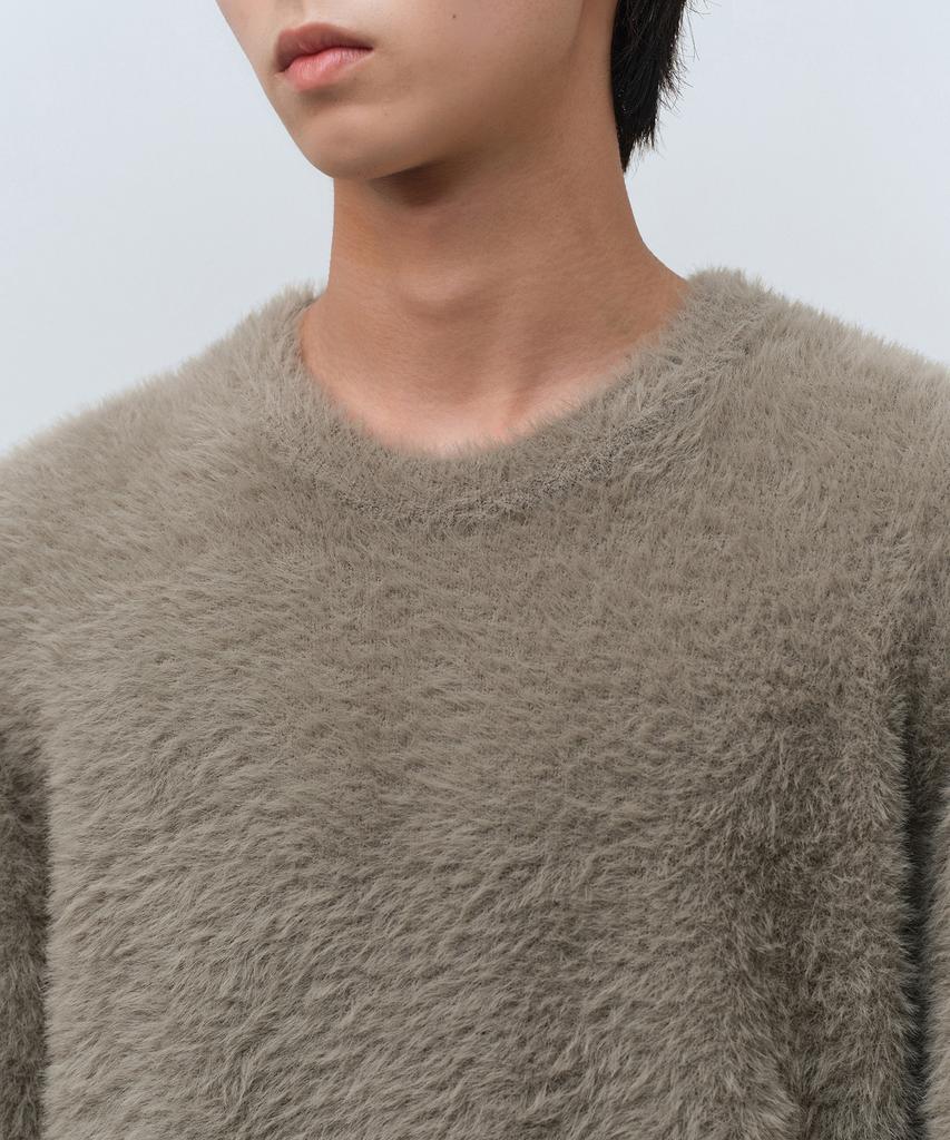 MUSINSA STANDARD Fuzzy Crew Neck Knit [Taupe]