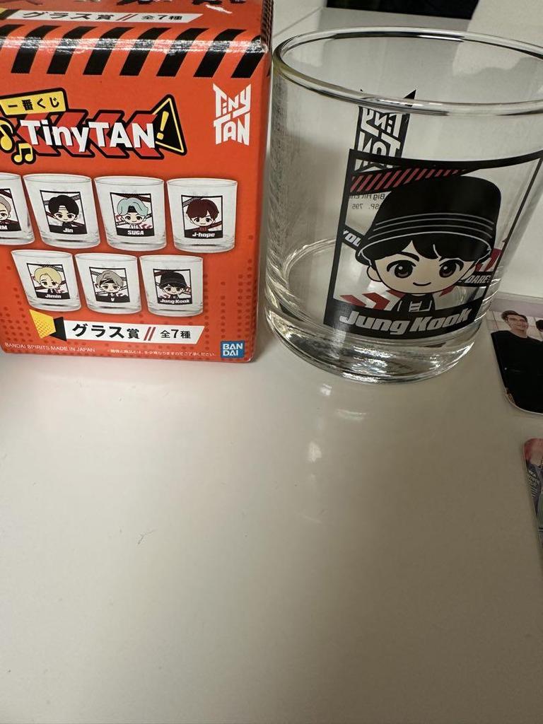 [Б/У] BTS товары оптовая продажа карточка фото мягкая игрушка чашка