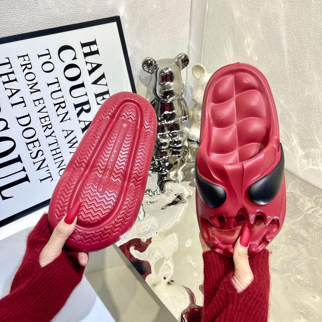 Тапочки с элегантным скелетным дизайном | Летние повседневные дышащие удобные | Выбор модных тенденций Европы