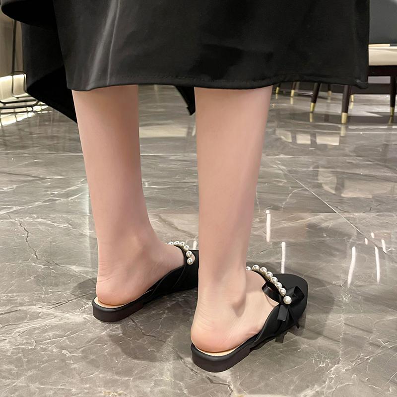 Мода 2025 Новые летние жемчужные элегантные повседневные сандалии и шлепанцы Модная удобная обувь