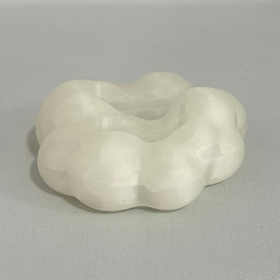 Держатель для пульта дистанционного управления Прочный в форме облака Универсальный органайзер для пультов для телевизора и бытовой техники Легко монтируемый ящик для хранения для дома, офисного стола, прикроватной тумбочки