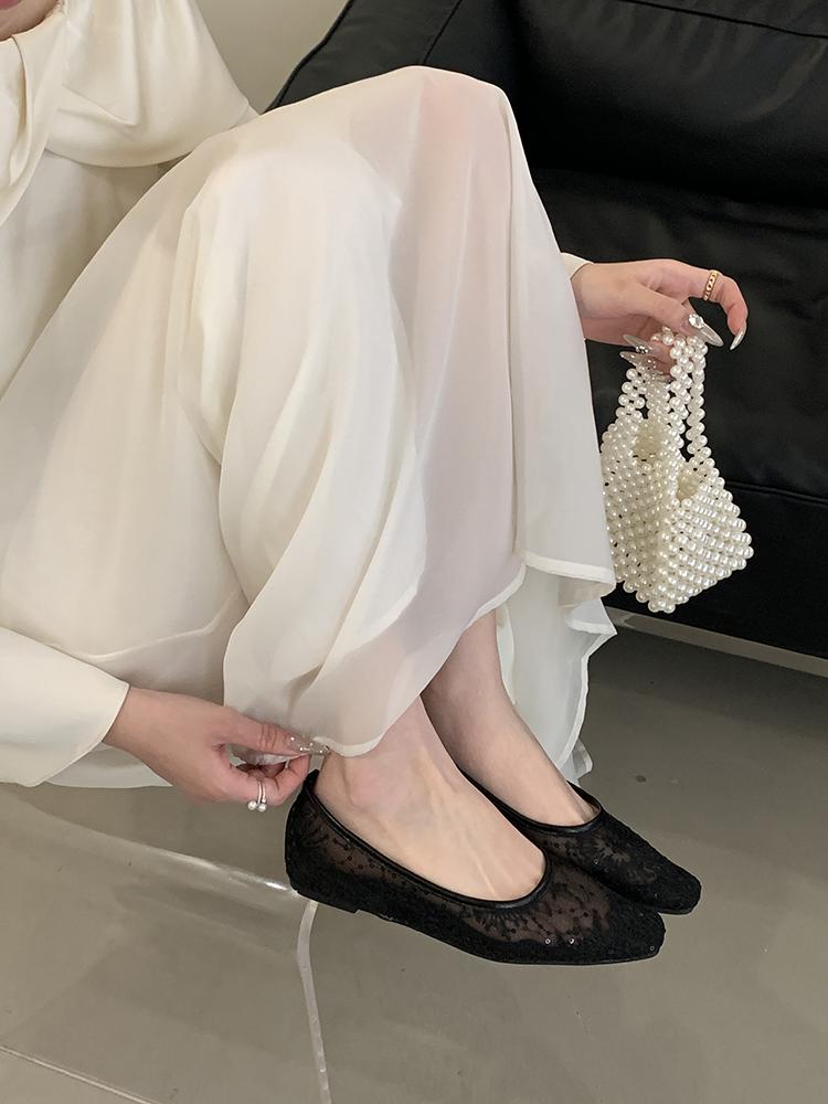 Fashion Lace New Women's Outdoor Mary Jane Shoes Chinese Style Square Toe Embroidery Jacquard Designer Walking Shallow Ladies Flats