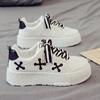 2024 Женская белая обувь весна/осень на шнуровке на плоской платформе спортивная обувь дышащая для девочек с толстой подошвой низкая обувь для скейтбординга
