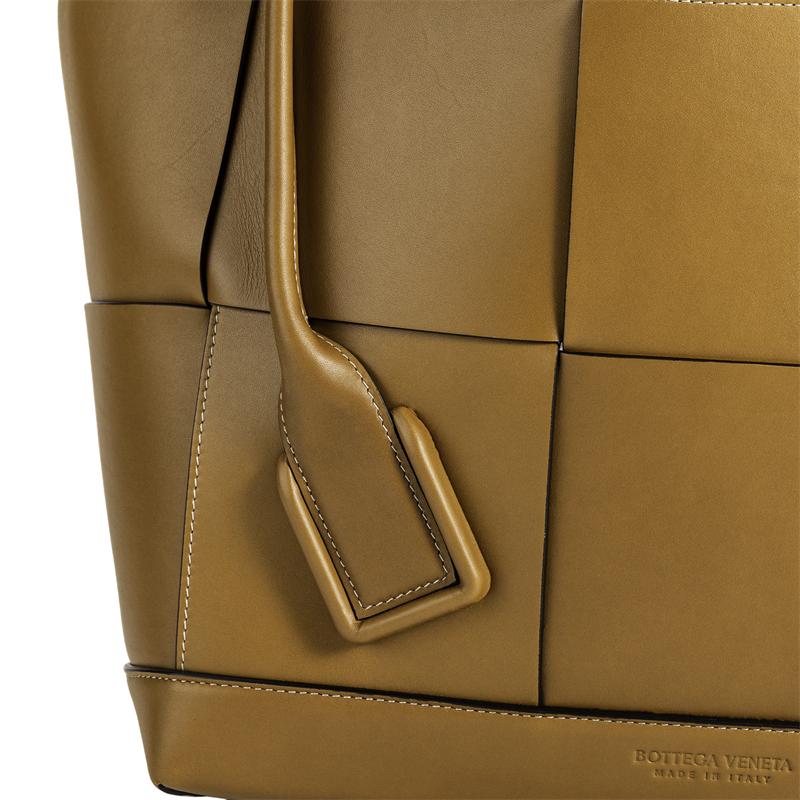 Bottega Veneta Bv Arco Intreccio Woven Rectangular Leather Shoulder Bag Medium Women handbags Caramel 598244VMAP19830