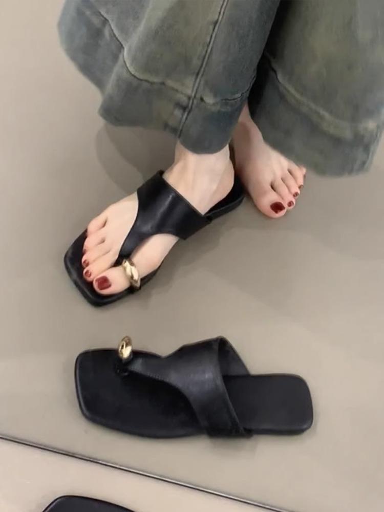 Версия из овчины~ Повседневные шлепанцы из натуральной кожи с рукавом для пальца, женская летняя обувь, металлическая пряжка, плоская подошва, шлепанцы-щипки, пляжные сандалии