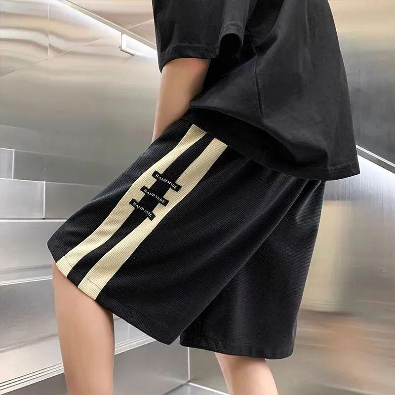 Весенне-летние модные полосатые вафельные шорты в стиле ретро, ​​свободные повседневные спортивные брюки большого размера, прямые шорты с цветными блоками для мужчин