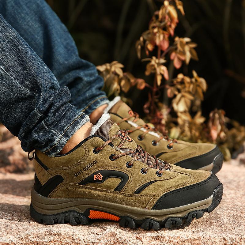 Autumn and Winter Velvet Outdoor Hiking Large Size Men's Shoes Trendy New Hiking Shoes Line Shoes Comfortable Low-top Sports Shoes