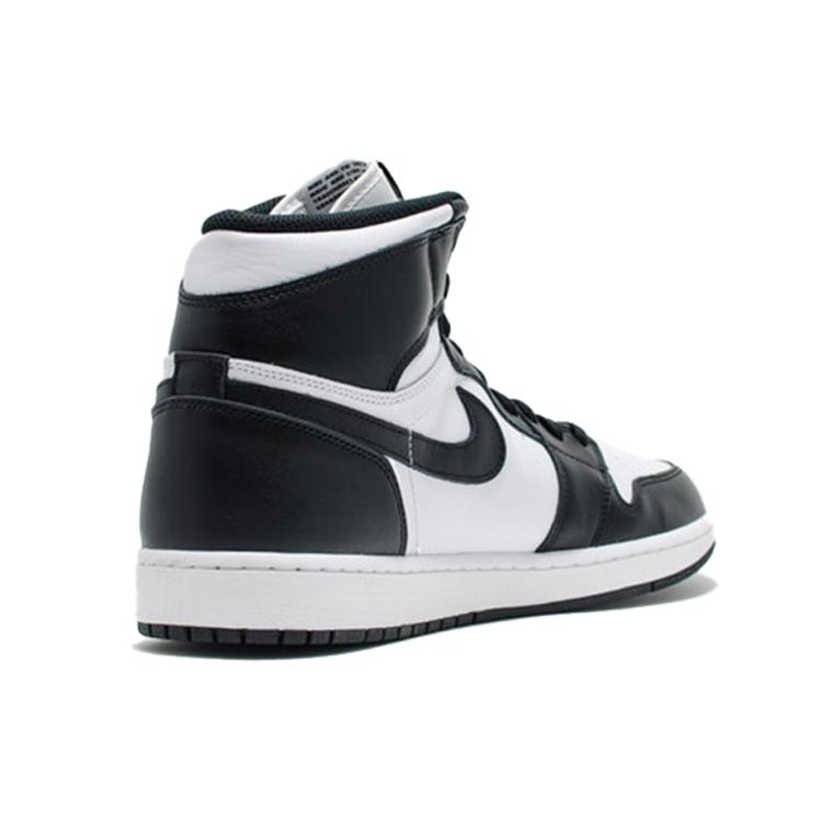 Jordan 1 Ретро Черно-белый 2014 555088-010