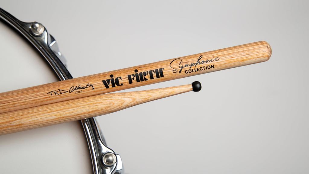 VIC FIRTH Drumstick Symphonic Signature Ted Akkatz VIC-SATK