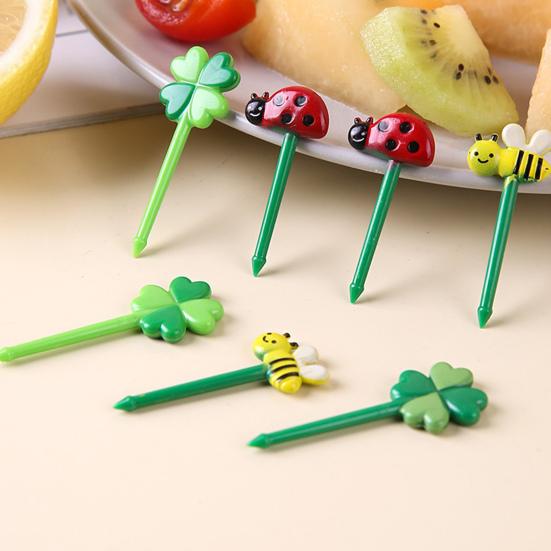 8Pcs/12Pcs Fruit Picks Food Grade BPA Free Non-Slip Smooth Edge Adorable Appearance Decorative Plastic Kids