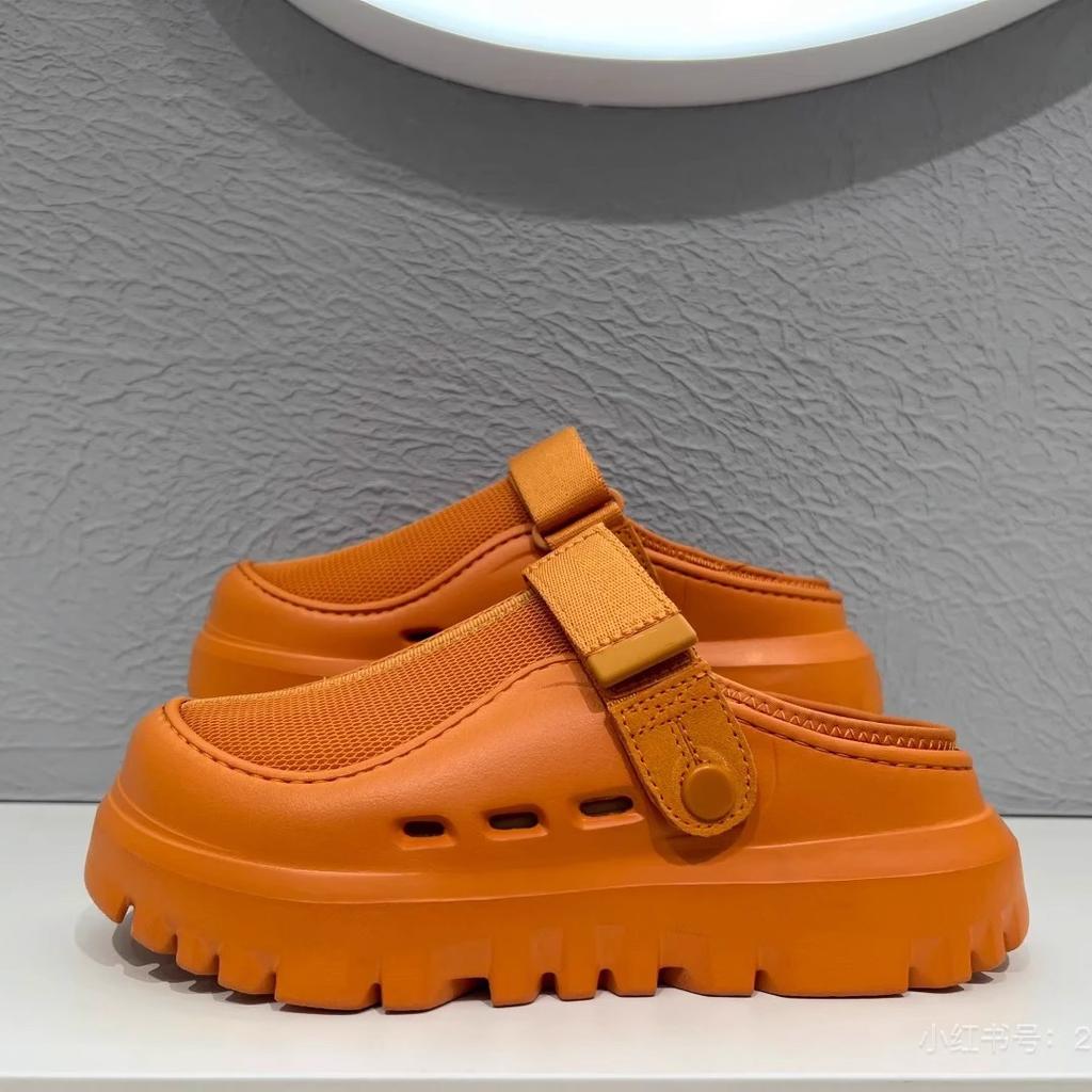 In the Summer of 2025, the New Thick-soled Heightened One-pedal Velcro Sandals Are Breathable and Light, and the Beach Women's Shoes Are Worn Outside.