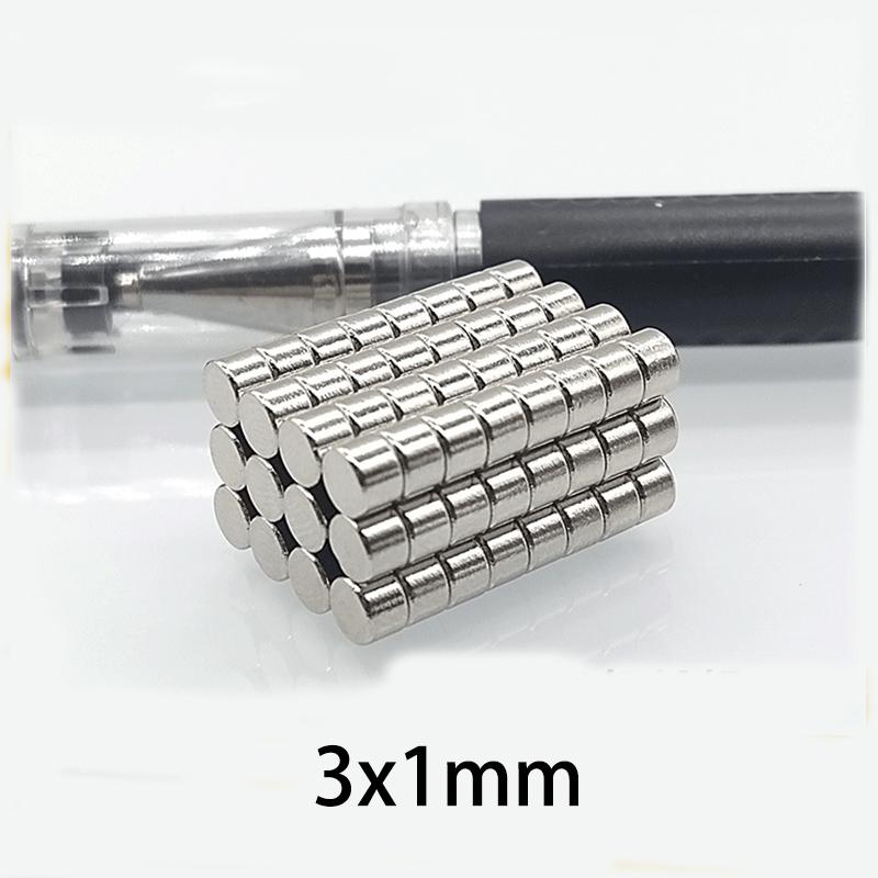 50/100 шт. 3x1 мм и 2x1 мм миниатюрные магниты. Для экстремальной детализации в микроробототехнике и ювелирном деле.