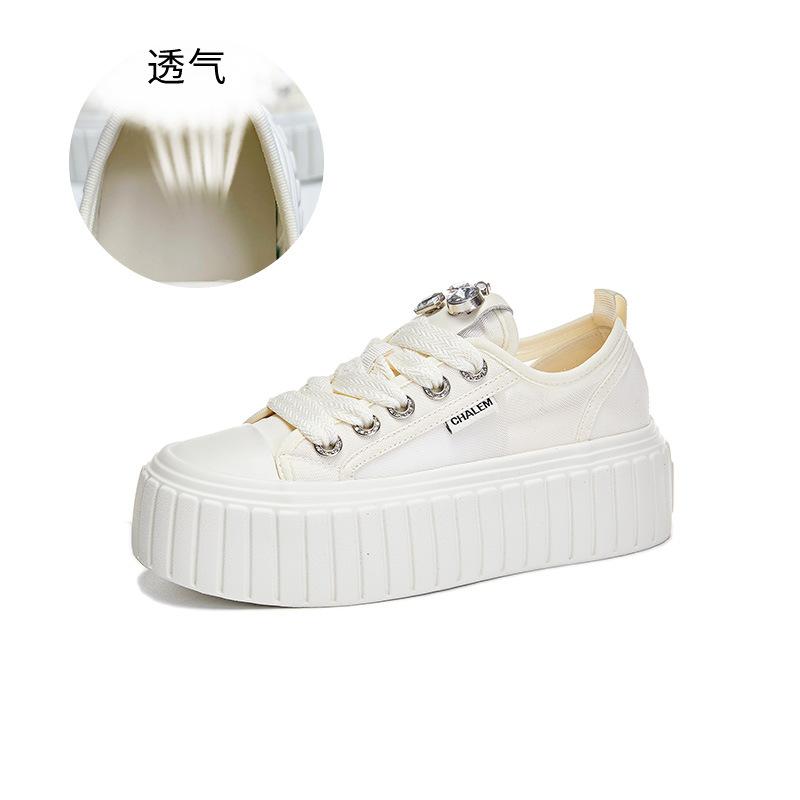 Foam sole white shoes women's 2025 summer new mesh breathable muffin shoes casual versatile board shoes fashion women's shoes