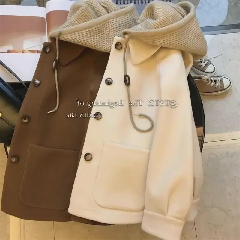 Женское утолщенное шерстяное пальто с капюшоном: 2024 Искусственный двухкомпонентный трикотаж для миниатюрных девочек