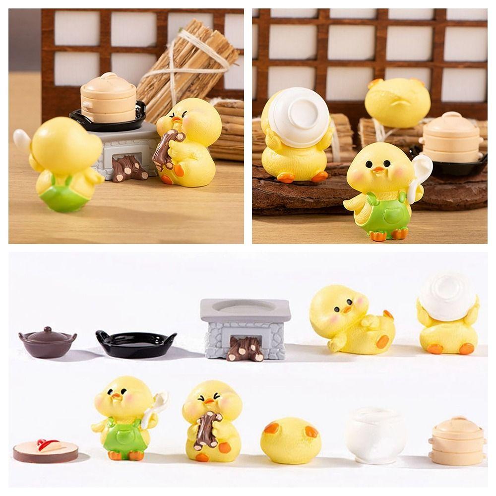 Resin Little Cooking Duck Statue Fairy Garden Desktop Knick-knacks Cartoon Yellow Duck Figurines