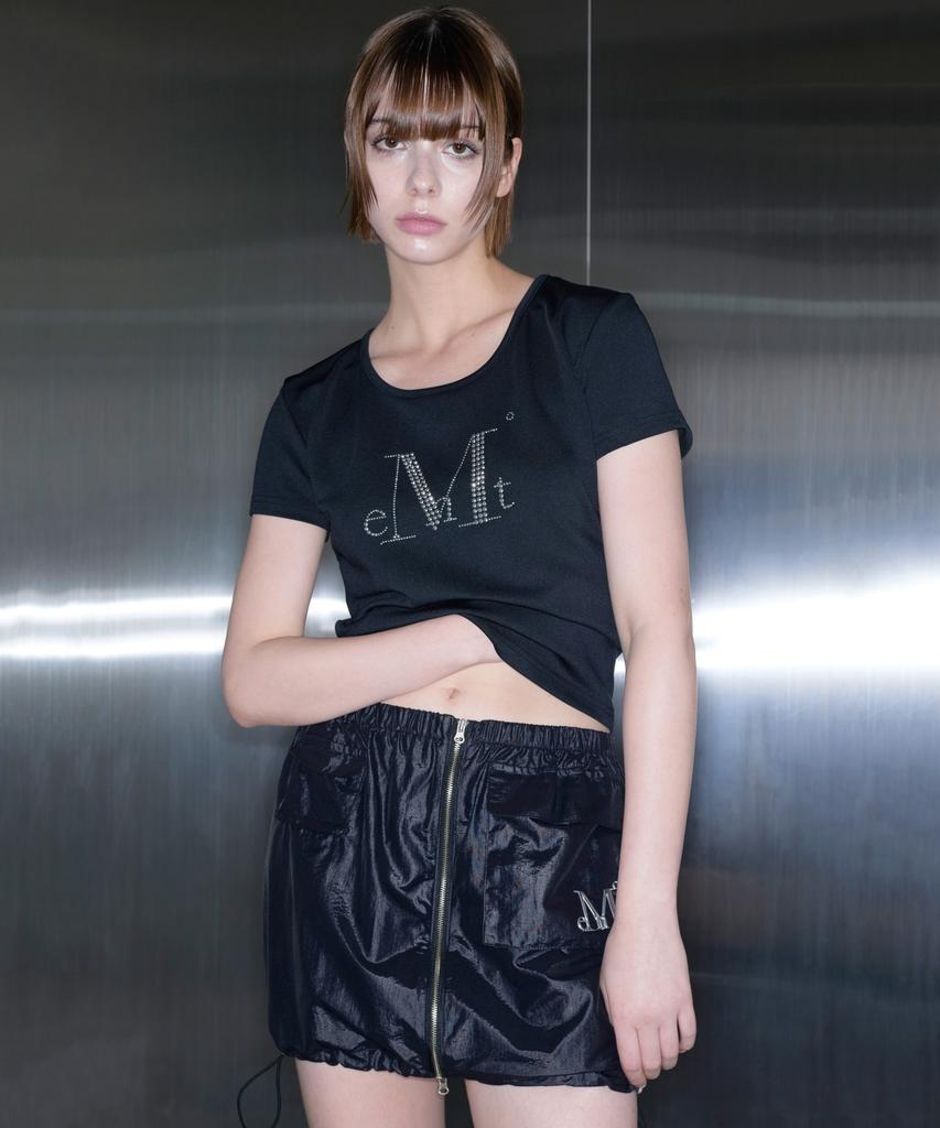 Mucent Eddie Setup Glossy Metal Logo String Skirt