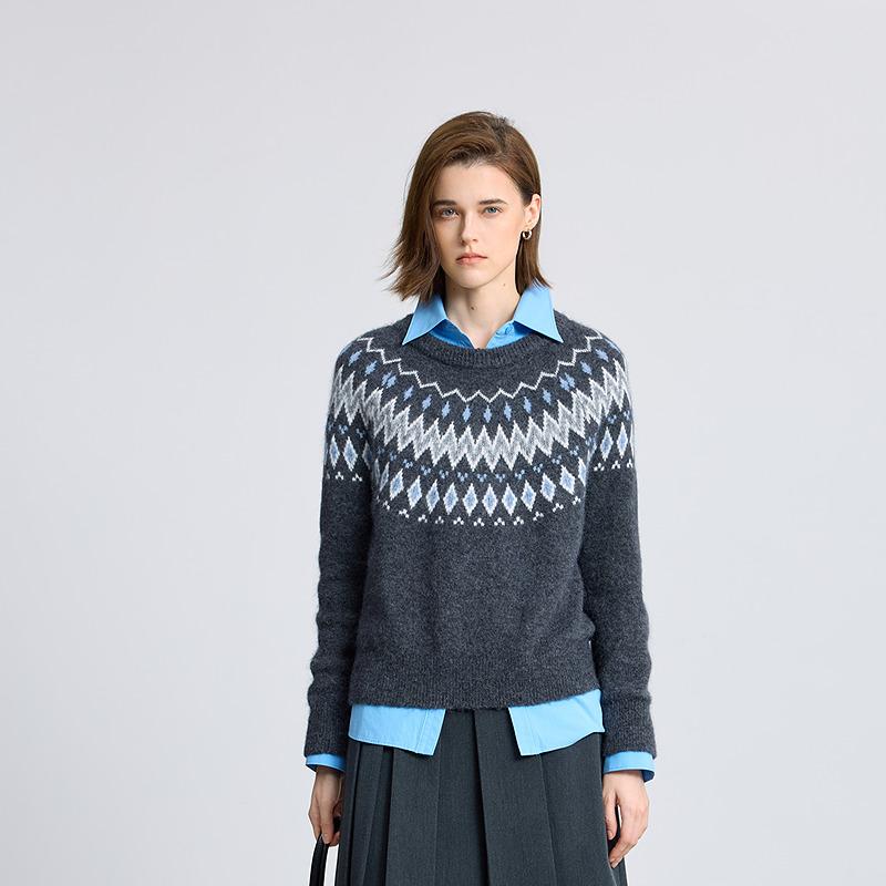 LILY Fer Island Jacquard Round Neck Knitted Shirt