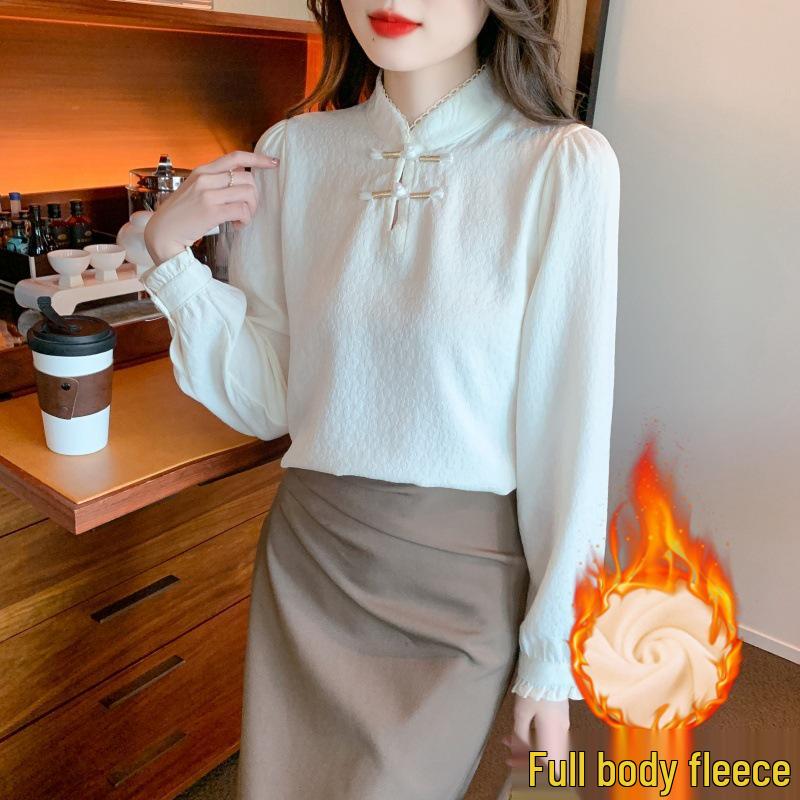 Ретро пуловер с воротником-стойкой и пуговицами-лягушками: Плюс Велюровый Утепленный Базовый Слой на Осень/Зиму 2025, Новый Китайский Стиль.