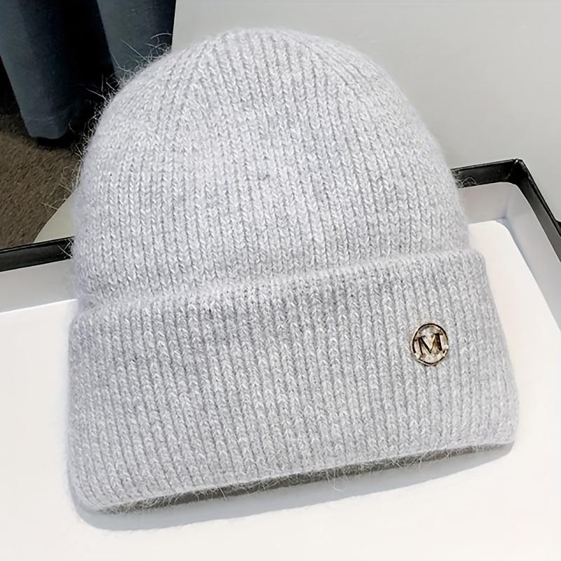 Ярлык Декор Базовая шапка Модные однотонные вязаные шапки Эластичная шапка с черепом Теплые шапки с манжетами для женщин Повседневное использование Осень и зима