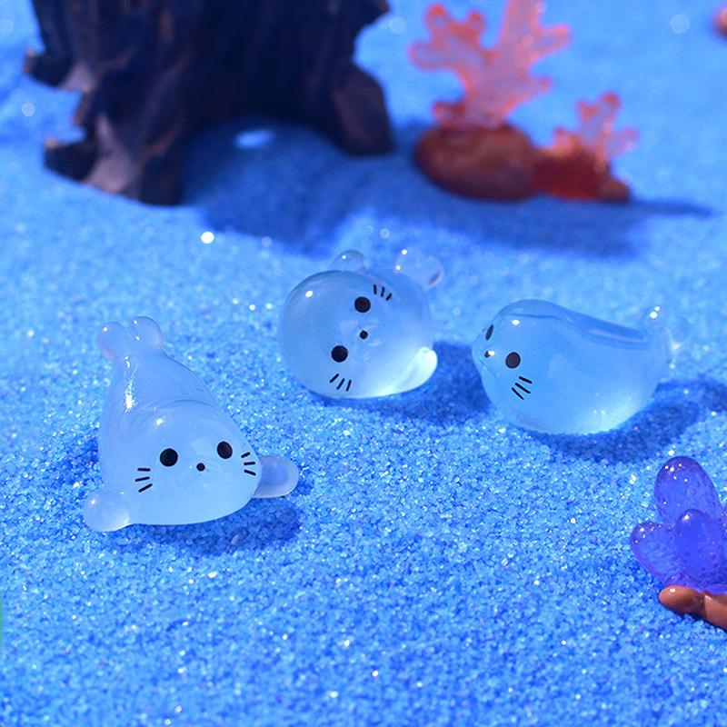 Cute Luminous Bunnies Microlandscape Mini Ornaments Fairy Gardening Miniature Figurines Resin Crafts Home Decoration