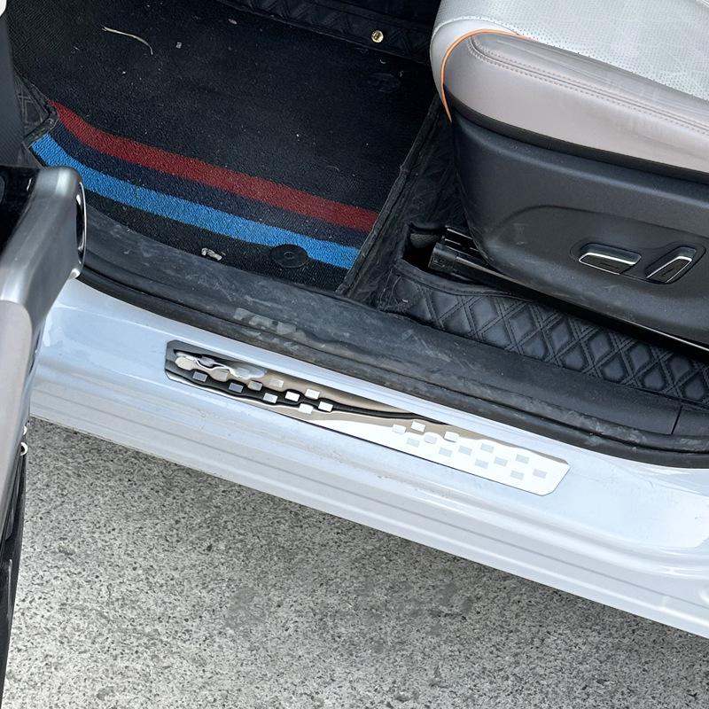 Ультратонкие накладки на пороги для Citroen C3/C4/C5/C6, Peugeot 2008/3008/4008