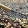 Старомодный набор граблей с мелкими зубьями из камня и для выкапывания моллюсков для сгребания травы, листьев и выравнивания почвы