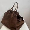 2023 High-End Retro Commuter Tote Bag for Women - Large Capacity, Autumn/Winter Design