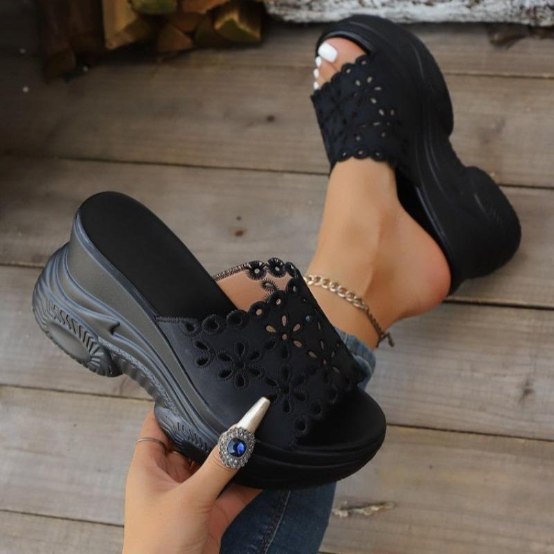 Шлепанцы на танкетке с вырезами Женские Летние 2025 Новые Платформа Размер Блинчики Открытый носок Сандалии