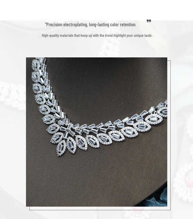 «Комплект свадебных украшений»: Цирконовое ожерелье, серьги и кольцо для банкетного платья