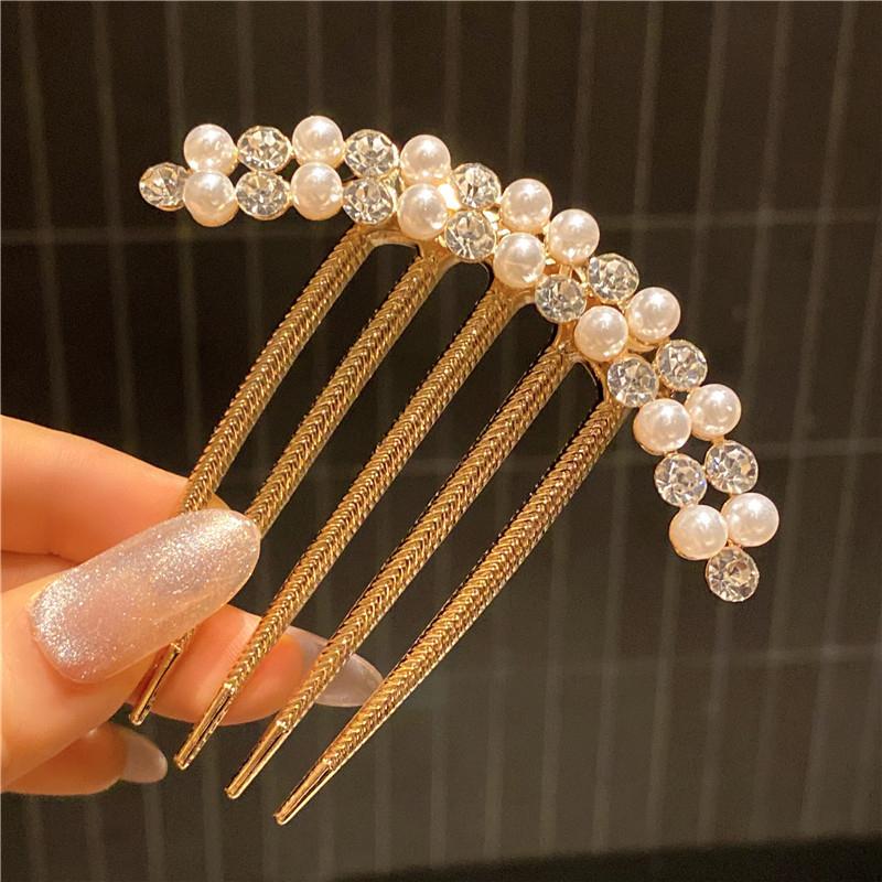 Simple Pearl Water Diamond Metal Pan Hair Insert Comb Hair Comb Hairpin Mother'S Day Holiday Gift Hair Accessories
