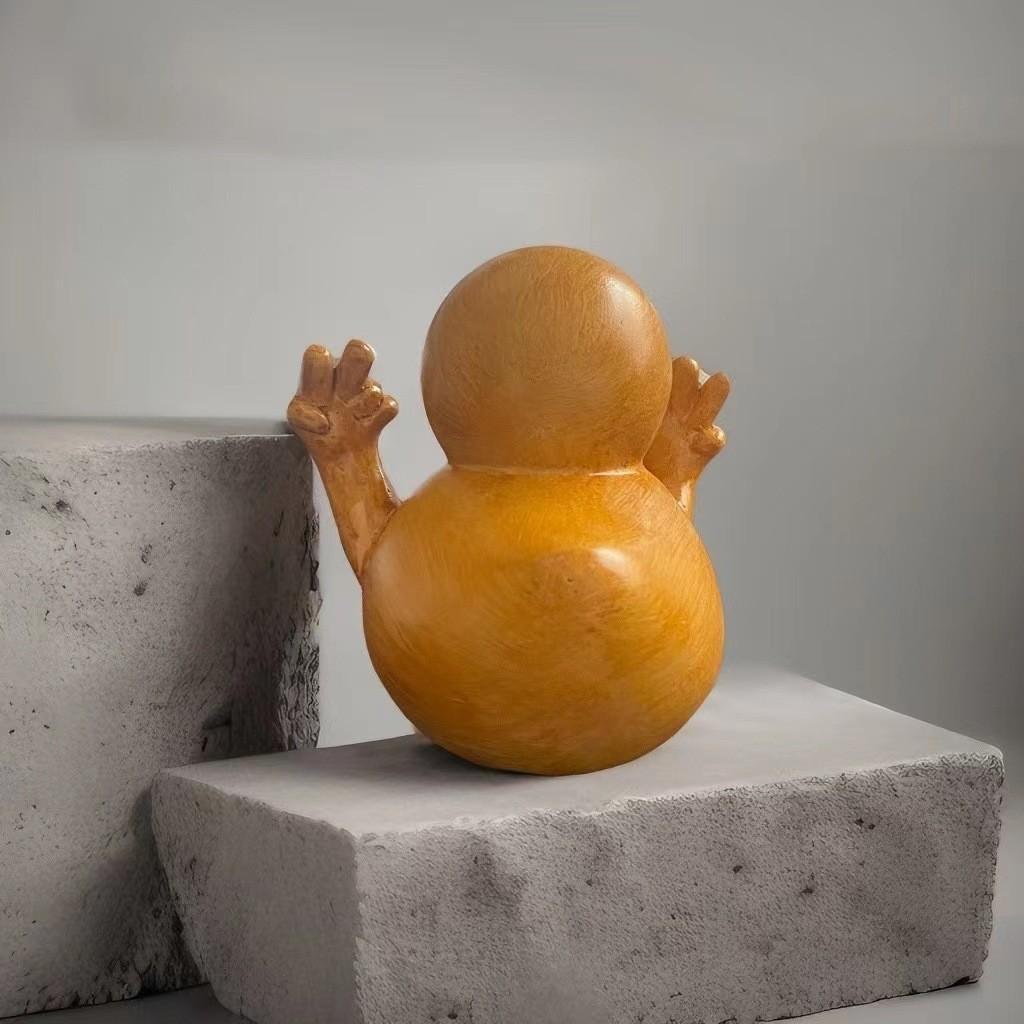 Charming Resin Duck With Wood Texture Ideal For Unique Home Decoration And Gift Giving