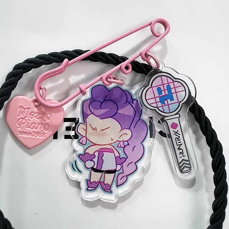 Кпоп Охотники на демонов Брошь Акриловая печать Подвеска Мультяшная Милая Аниме Периферия Значки Сумка Шляпа Одежда Аксессуары Подарок для фанатов