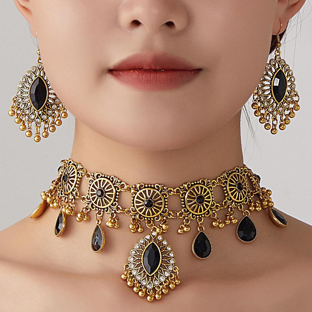 Индийский этнический стиль Набор украшений с драгоценными камнями и бусинами - Колье и серьги