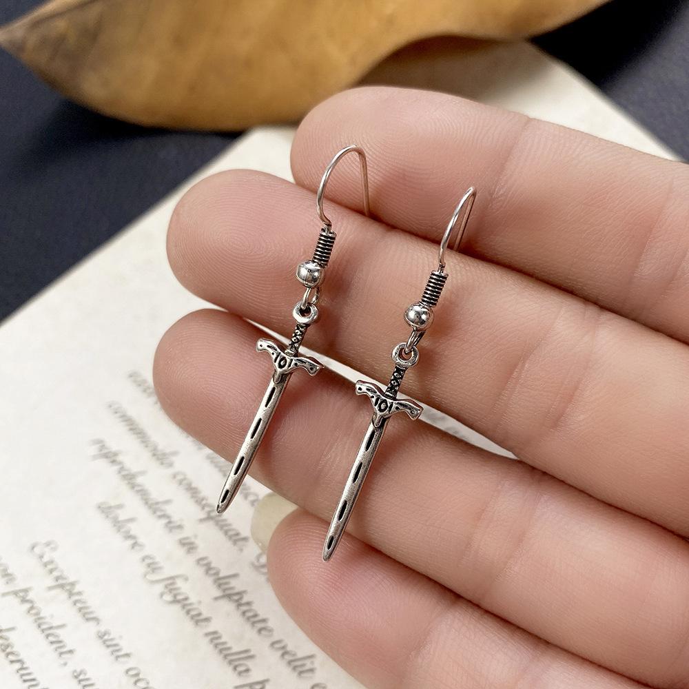 1 Pair of  Punk Dark Longsword Earrings Vintage Jewelry