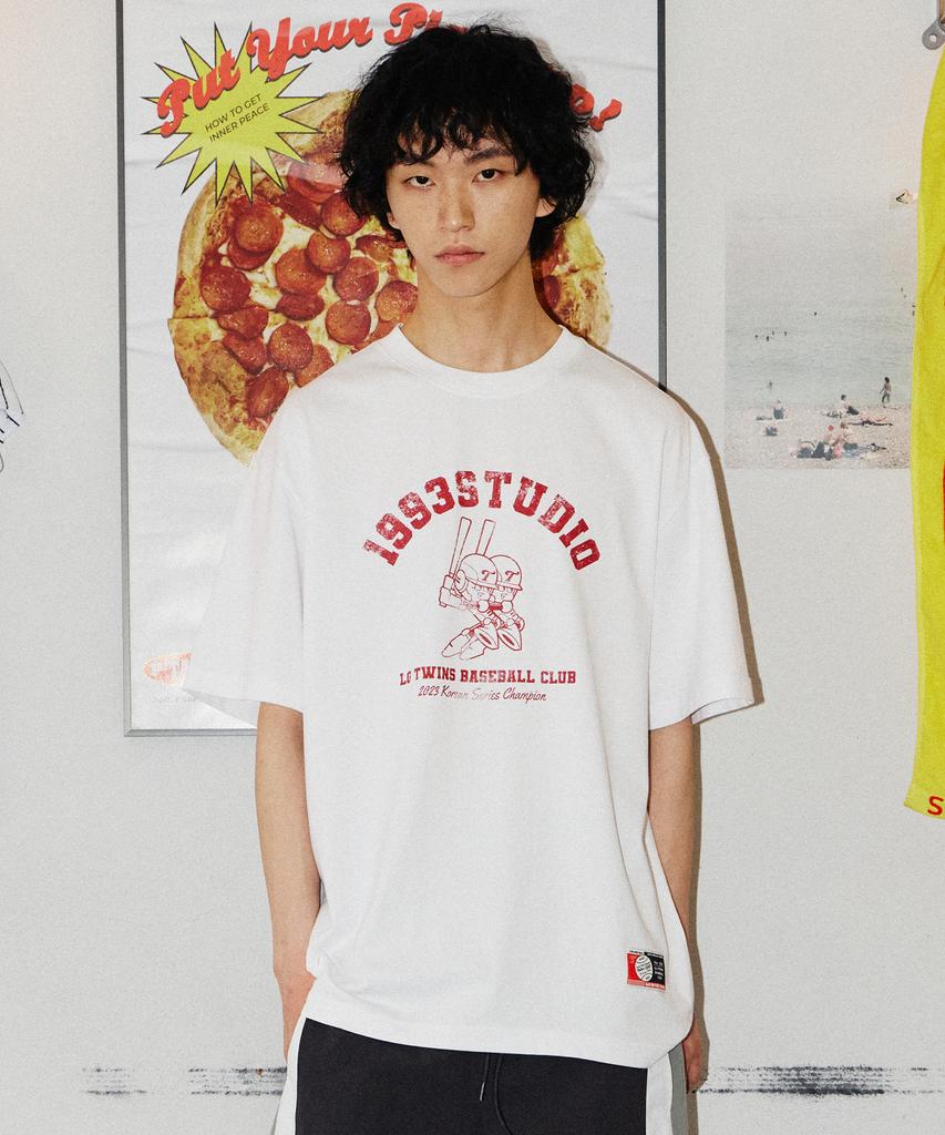 1993STUDIO [Lg Twins] Футболка с графическим принтом 93 Twins_Белый