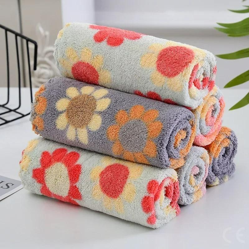 10pcs Kitchen Cleaning Cloths Soft Absorbent Dishcloth Coral Fleece Sunflower Wiping Towel Rags Household Cleaning Cloth 30X30CM